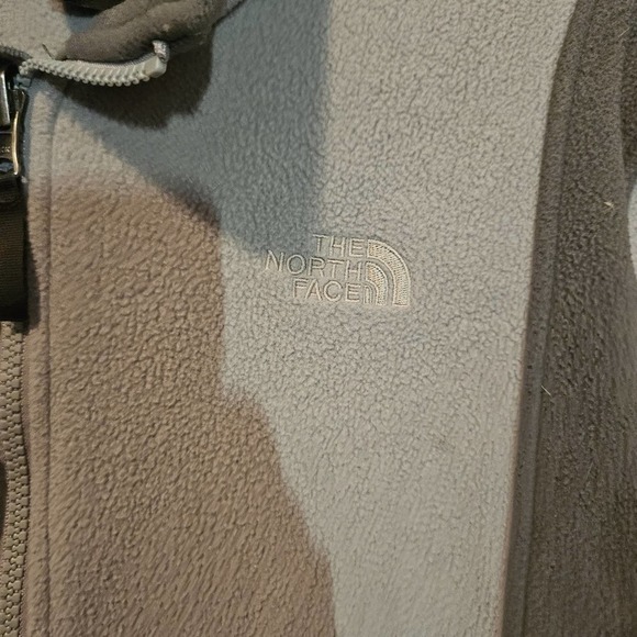 The North Face Boys Gray‎ full zip fleece size XL - Picture 2 of 5